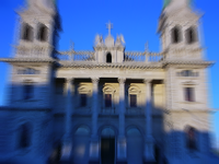 ZoomBlur-building-1